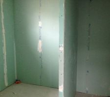 Salle de bain (douche et baignoire)