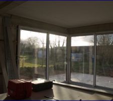 Le plafond au rez de chaussée déjà en bonne voie !