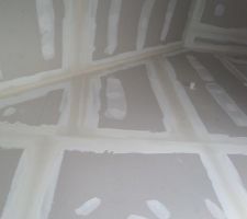 La vue de la cage d'escalier