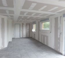 Le carrelage IV finit avec les joints