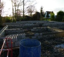 Vide sanitaire su trois tas. &Eacute;l&eacute;vation entre le jeudi 26 et vend. 27 f&eacute;v.2015