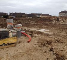 Viabilisation toujours en cours, mais &ccedil;a avance plut&ocirc;t pas mal