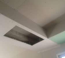 Faux plafond pour la hotte