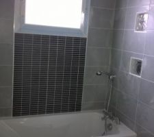 Salle de bain terminée y compris la plomberie