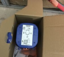 Corps encastré pour thermostat douche