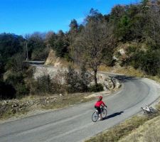 Roadbike dans les Cévénnes.... ;-)