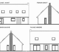 Les 4 faces de la maison, avec du bois sur les façades, et des briques à la verticale sur les pignons