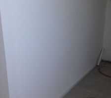 Murs de la cave et carrelage 60x60 finition total