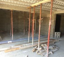 La future chaufferie-buanderie, faut que je demande &agrave; ajouter une fen&ecirc;tre...je ne comprends pas comment on ne l'a pas vu avant...