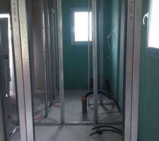 Vue de la chambre 2 et future cloison salle de bain des enfants
