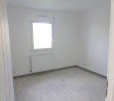 Chambre 1 coté lit