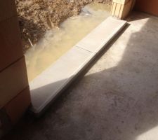 Appui de fenêtre en béton posé