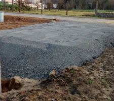 Empierrement garage.