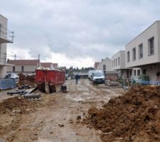 Quant aux appartements, aucune date précise n'a été communiquée pour le moment. Le 3ème trimestre 2015, prévu initialement semble néanmoins respectés.