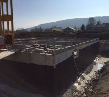 Installation des poutrelles-dalle rdc