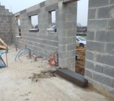 Pose des seuils et des appuis de fenêtre