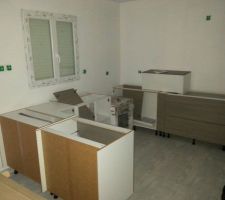 Montage des caissons de la cuisine