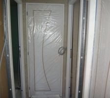 Le couloir d'accès aux chambres
