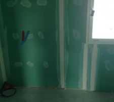 Cloisons salle de bains terminés