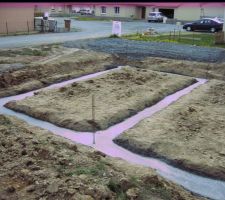 C'est vrai que cela fait petit...
un bel accès au chantier
