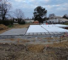 Plannelles et terrasse.