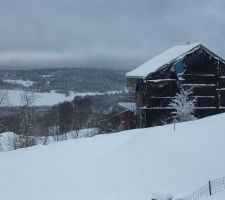 Cloisons en fermacell agrafé sur ossature bois. Pendant ce temps, l?hiver s'installe.