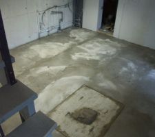 Chape traditionnelle avec treillis fibre de verre.