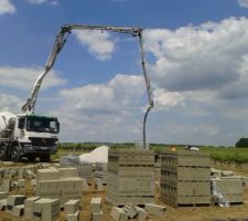 Le 2 juin le chantier s'ouvre enfin et jusqu'ici tout va bien!
