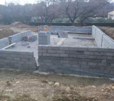 Montage des parpaing de 27