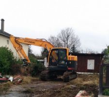 Nettoyage terrain / Démolition de la "maison"