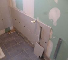 Debut faience salle de bain