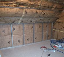 Pièce au dessus du garage