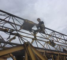 Réparation de la grue