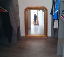 Le miroir de la grand-mÃ¨re a trouvÃ© sa place!