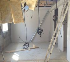 Notre future chambre avec dressing sur la droite de l'image