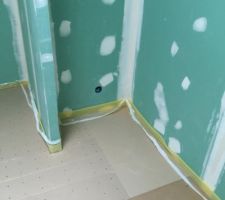 Mise en place isolation plancher chauffant ( salle de bain)