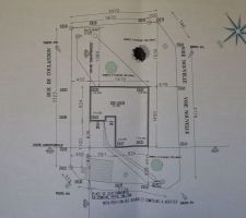 Plan d'implantation de la maison sur notre terrain.