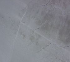 Dalle de l'étage... Fissures ???