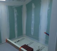 Chappe coulée !! Salle de bain etage