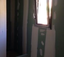 Les joints sont finis!! Et l'isolant de sol posé