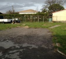 La maison sera implantée de ce côté!