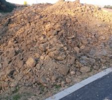 On a pas mal de terre
