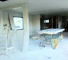 Pièce de vie vue salle à manger