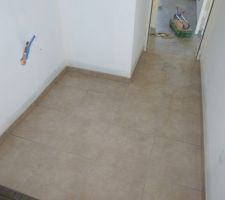 Salle d'eau / couloir