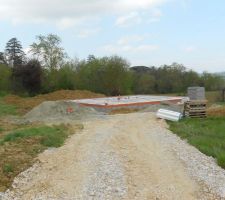 Pose des poutrelles et des marmites   ferraillage