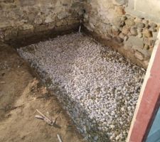 Puis on vient mettre 1250kg de cailloux en 20/40