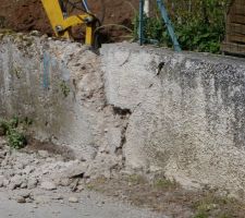 Fissure sur mur mitoyen, ouille...stress!!!