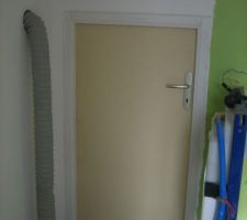 Porte pour trappe sous escalier