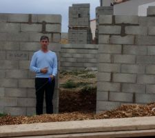 Un vide sanitaire avec une belle hauteur afin de rattraper la d&eacute;clive du terrain