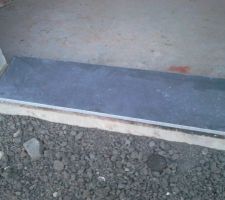 Pierre seuil porte pierre bleue c'est chic !!!!!!